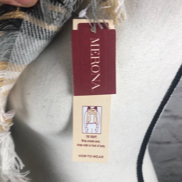 NWT Merona Blanket Scarf Sz OS - Picture 5 of 5